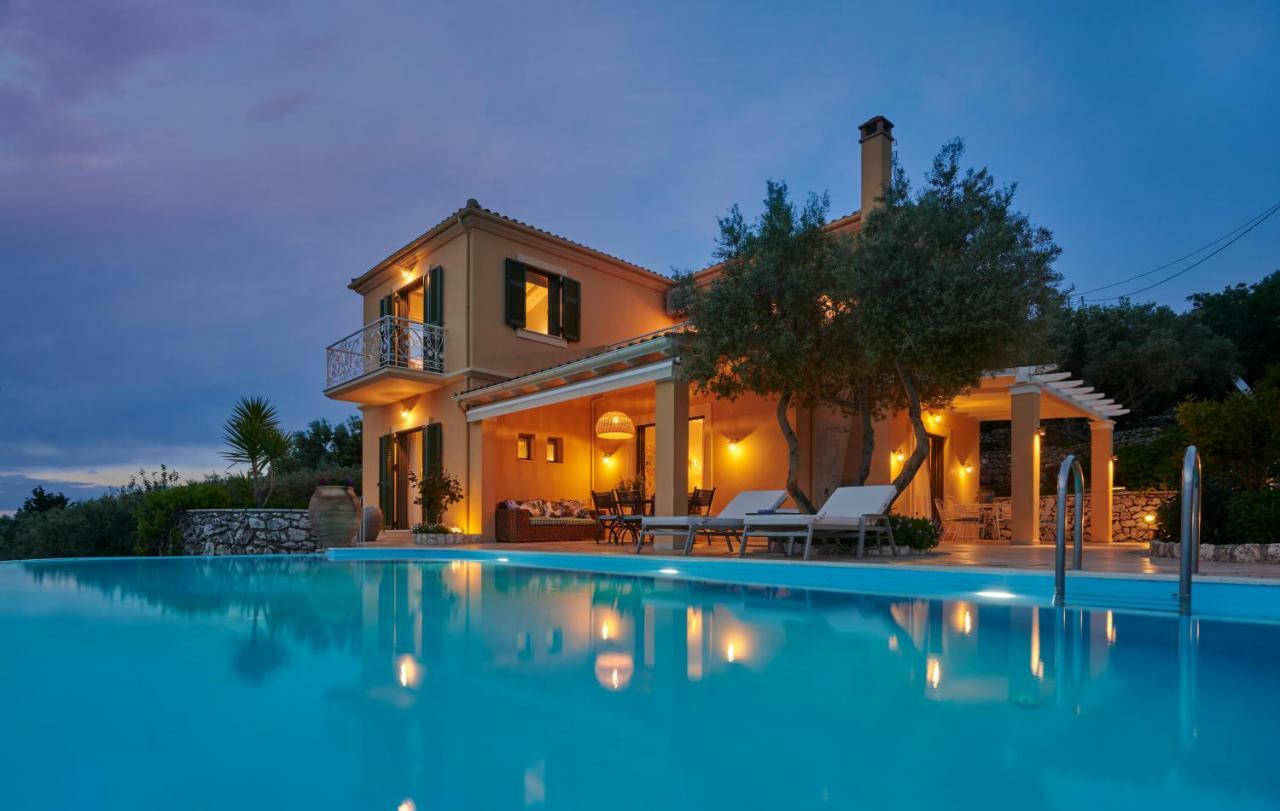 Artblue Villas Tsoukaládhes Exterior foto